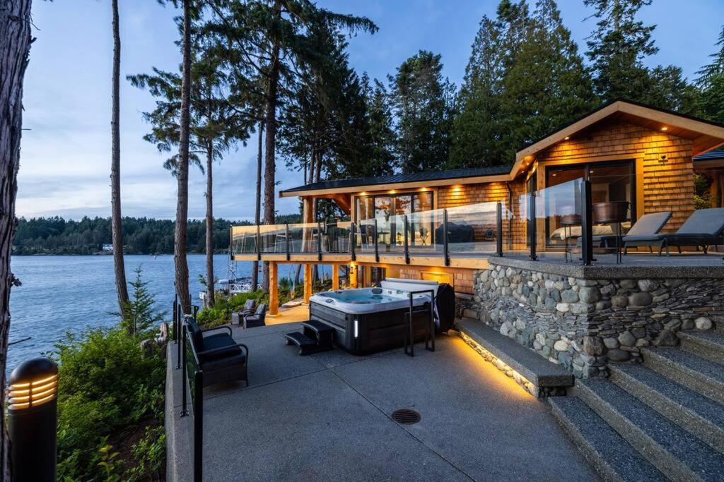 Villa Kingfisher Manor Sooke Exterior foto