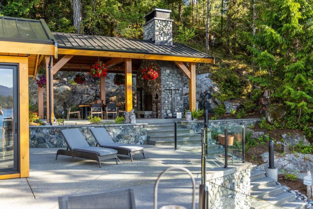 Villa Kingfisher Manor Sooke Exterior foto