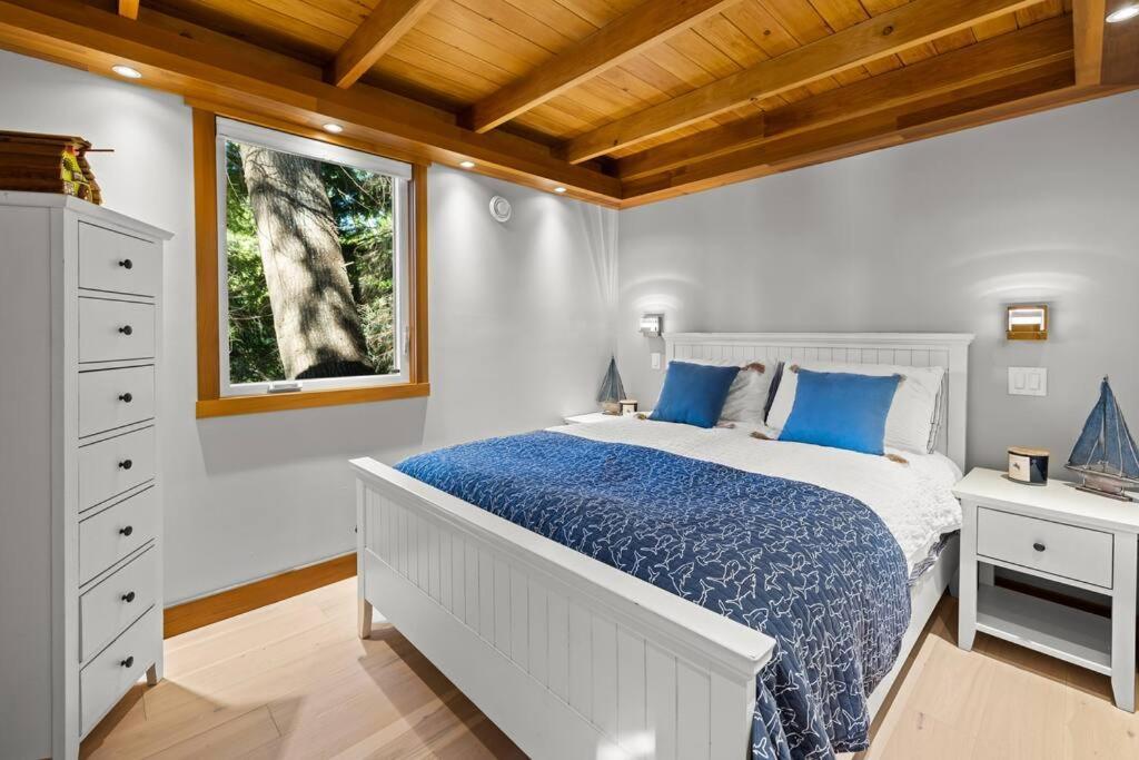 Villa Kingfisher Manor Sooke Exterior foto