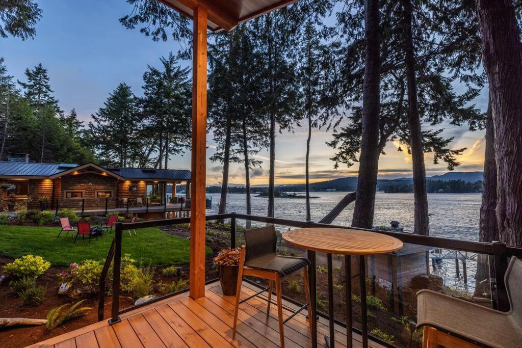 Villa Kingfisher Manor Sooke Exterior foto