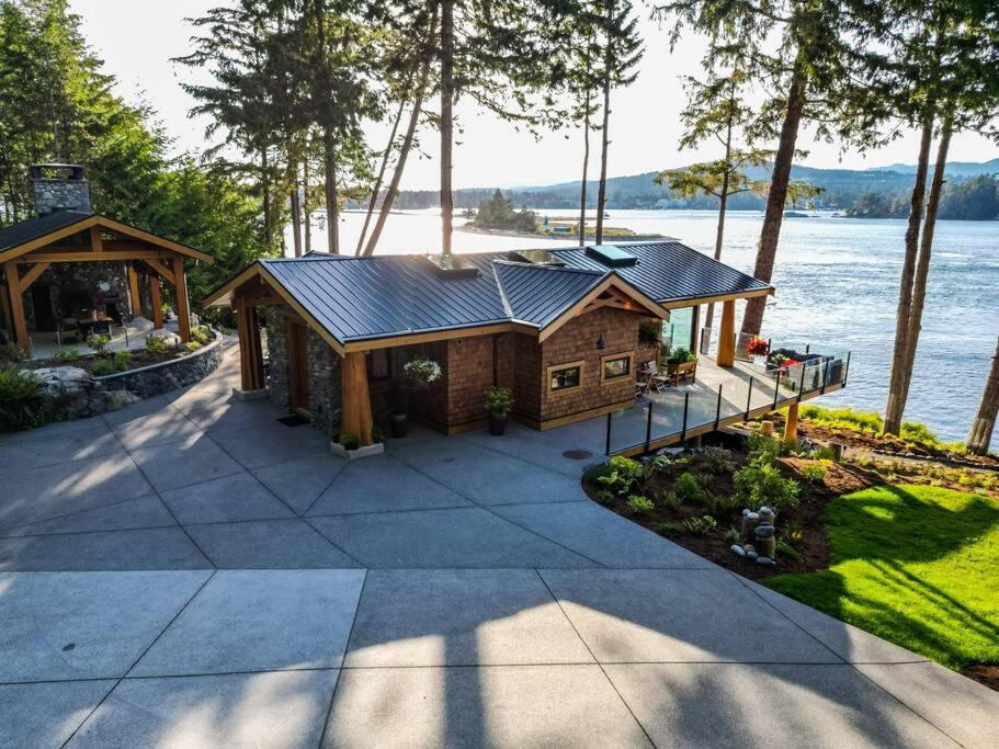 Villa Kingfisher Manor Sooke Exterior foto