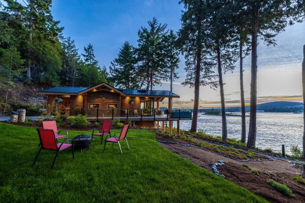 Villa Kingfisher Manor Sooke Exterior foto