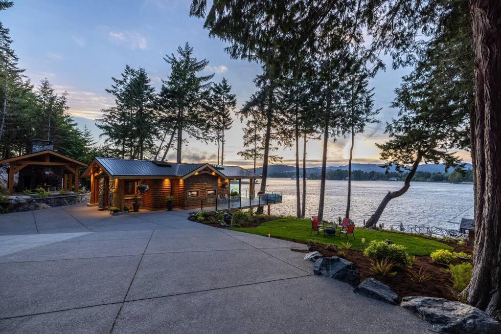 Villa Kingfisher Manor Sooke Exterior foto