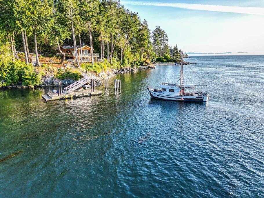 Villa Kingfisher Manor Sooke Exterior foto
